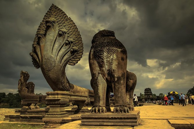 Explore Angkor Wat Temple , Bayon Temple and Jungle Temple Ta-Prohm - Angkor Wat after lunch