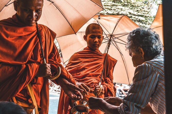 Explore Battambang full day tour by Tuk Tuk (start from 9am-6:30pm) - Phnom Sampeau puts Cambodia’s past in view