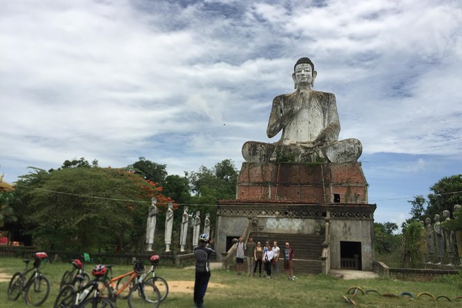Explore local livelihood & countryside (Half-Day Cycling Tour) - Following the countryside route toward Ek Phnom