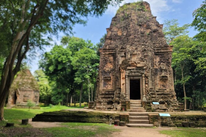Exploring Siem Reap: Scenic Journey from Phnom Penh or Vice Versa - Skun and Cambodia’s famous fried insects