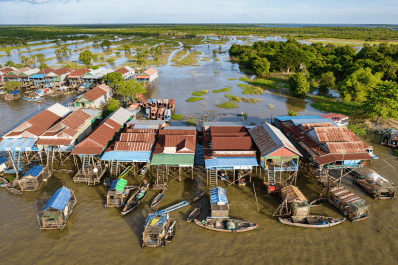Floating Village Tour with Khmer Meal & Beer - Tonle Sap gives this six-hour outing its character