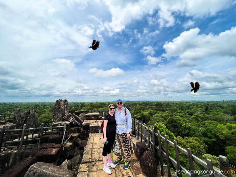 From Koh Ker: Full-Day Private Tour of Cambodian Temples - Lunch on the road and the approach to Koh Ker