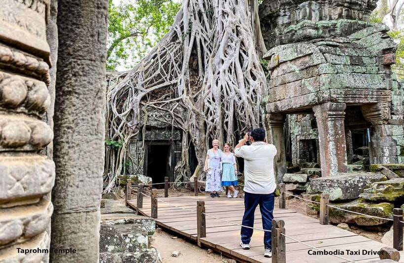 From Phnom Penh: Angkor Wat, Bayon, and Ta Prohm Day Trip - Bayon and the famous smiling faces