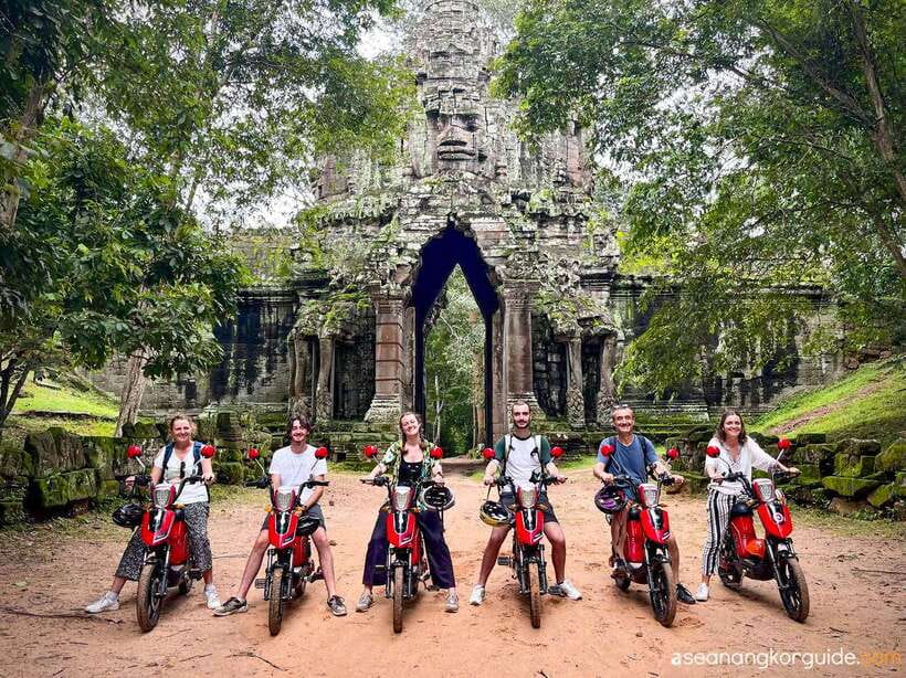 From Siem Reap: Angkor Wat Sunrise and Temples E-Bike Tour - A village breakfast in Preah Dak