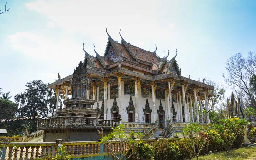 From Siem Reap: Battambang Day Trip Bamboo Train, Bats Cave - Ek Phnom and the white stone Buddha