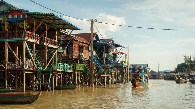 From Siem Reap: Kampong Phluk Floating Village Tour by Boat - Booking details worth knowing