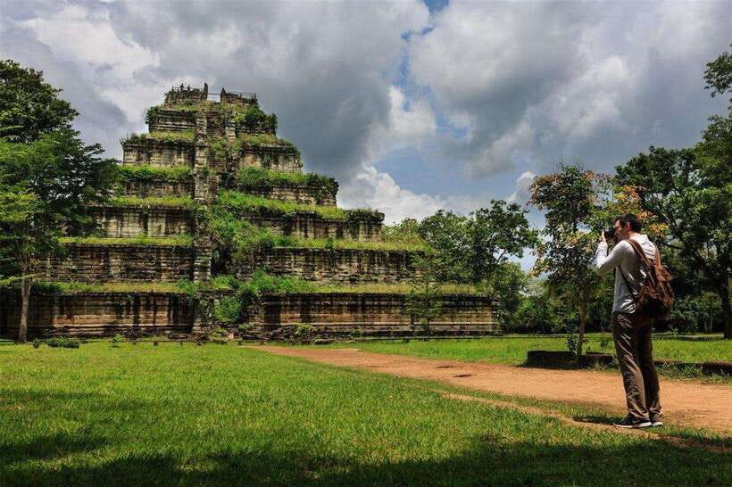 From Siem Reap: Koh Ker and Beng Mealea Temples Tour - Why Beng Mealea makes a strong first stop