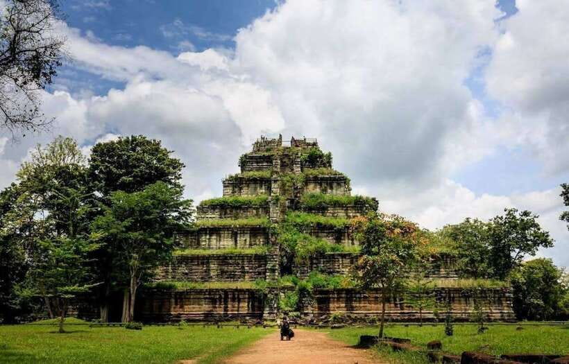 From Siem Reap: Koh Ker and Beng Mealea Temples Tour - Prasat Pram, Prasat Chrap, and the smaller ruins