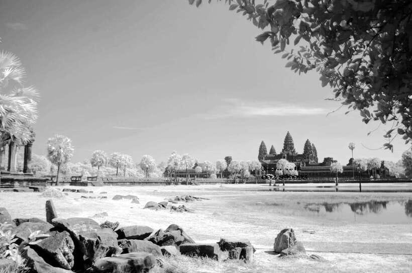 Full-Day Angkor Wat Sunrise and Sunset Private Tour - Angkor Wat after sunrise: more than a photo stop