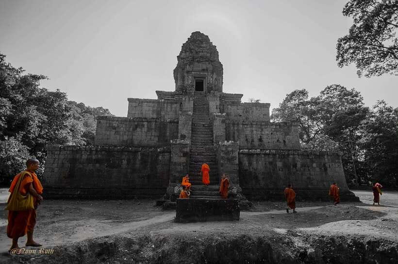 Full-Day Angkor Wat Sunrise and Sunset Private Tour - Baphuon and the royal monuments