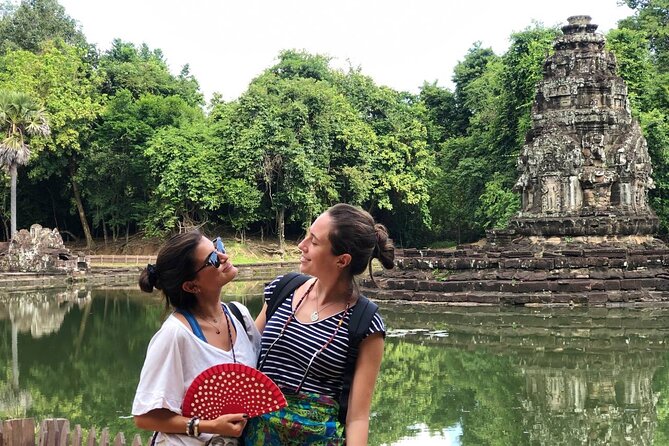 Full-Day Banteay Srei & 4 Temples - Grand Tours Join-in Tour - Ta Som: a smaller temple with a memorable finish