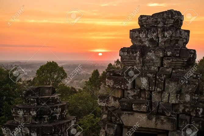 Full-Day 'Big Tour' with Sunset at Phnom Bakheng - Ta Som offers the most atmospheric pause