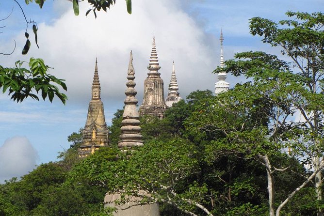 Full-Day Discover Oudong Mountain-Former Capital City & Phnom Penh City Tours - Why Oudong makes the day worth taking