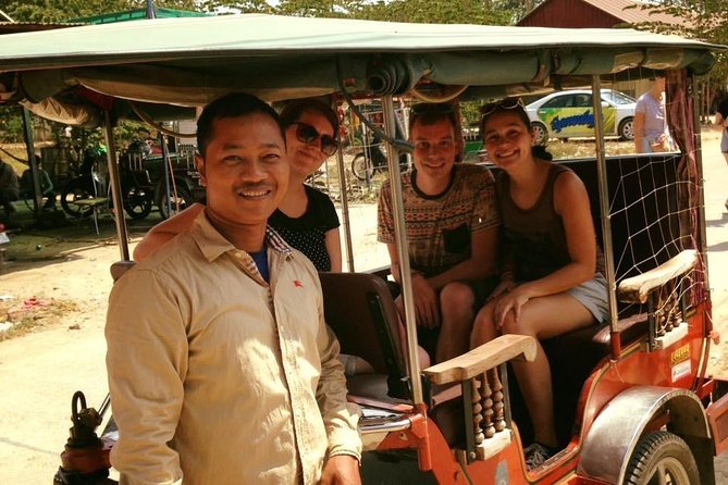 Full-Day Phnom Penh Tuk Tuk City Tours - Central Market and the return to daily life