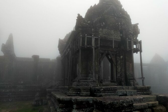 Full-Day Private Adventure Preah Vihea, Koh Ker & Beng Mealea - Preah Vihear and its cliff-top setting