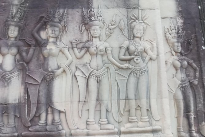 Full-Day Private Custom Tour in Siem Reap - Is $122 good value for your group?