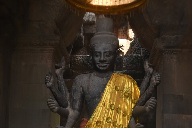 Full-Day Private Tour of Angkor Wat with Pick Up - Ta Prohm before the big crowds