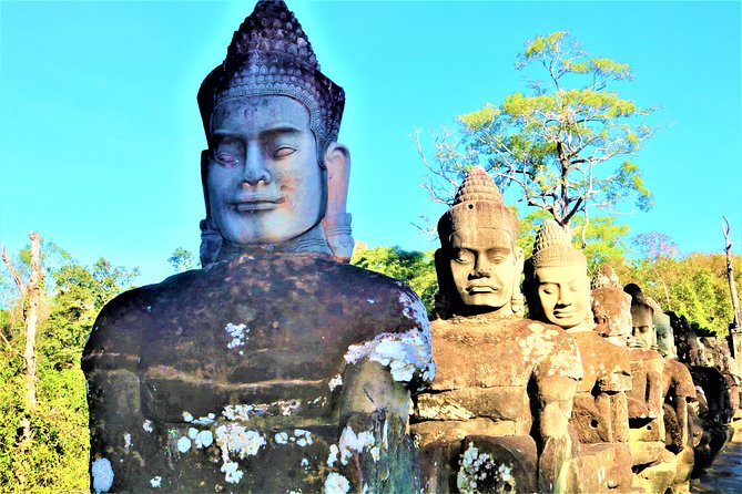 Full Day Temples Explorer - Small Group - Bayon Temple and its enormous faces
