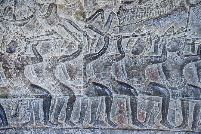 Full-Day Temples of Angkor Small Group Tour - Angkor Wat before the heat takes over