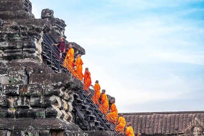 Full Day Tour Angkor Wat Sunrise and Siem Reap Temples - The optional trip to Banteay Srei