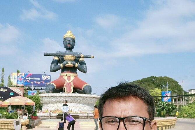 Full Day tour .City tour.Countryside.Bamboo Train.Secret Bat Cave - Rice fields and farming explain the afternoon