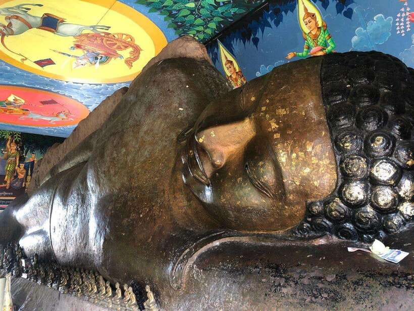 Full-Day Tour to Banteay Srey, Beng Melea & Kulen Mountain - Banteay Srei and the finest stonework of the morning
