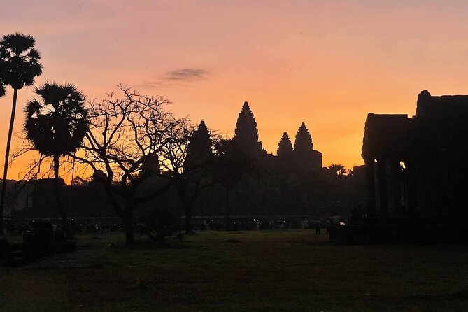 Golden Hours: Angkor wat sunrise photography tour with a pro! - Is $120 good value for your group?