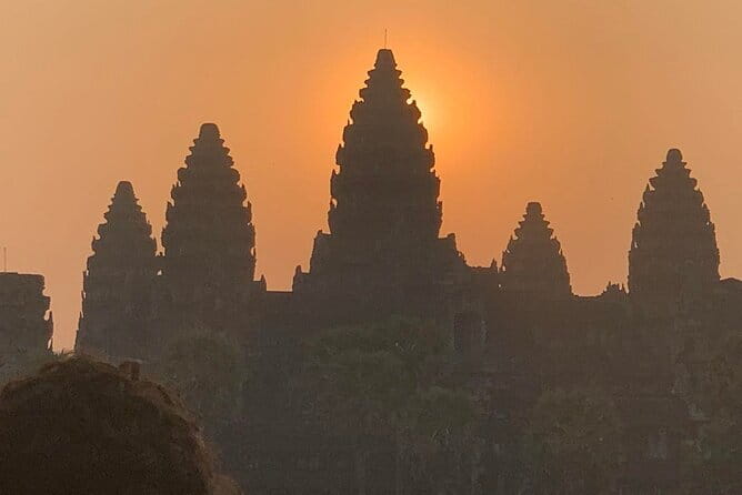 Golden Sunrise at Angkor Wat Private Guided Tour - Banteay Kdei slows the pace