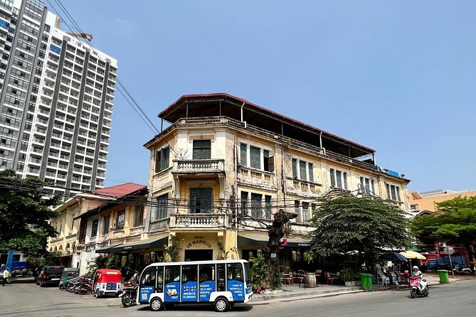 Guided Phnom Penh Heritage Tour - Starting at the Post Office and old Indochina Bank