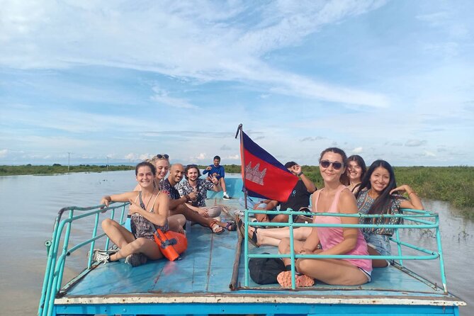 Half Day Kompong Pluck stilt home Village on Tonle Sap & Sunset - Seeing the village by boat