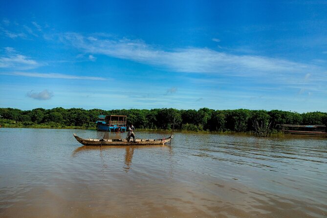Half-Day Private Sunset Tour In Kampong Phluk From Siem Reap - Why a private vehicle and guide help