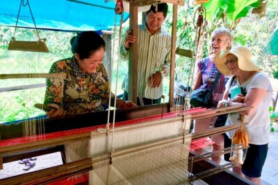 Half Day Silk Island Cruise and Tours with English speaking guide