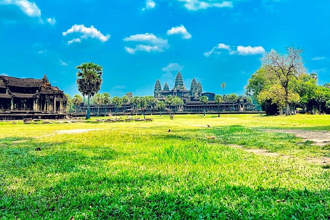 Highlight of Angkor Complex 2 Days Private Tour - Bayon and the great city of Angkor Thom