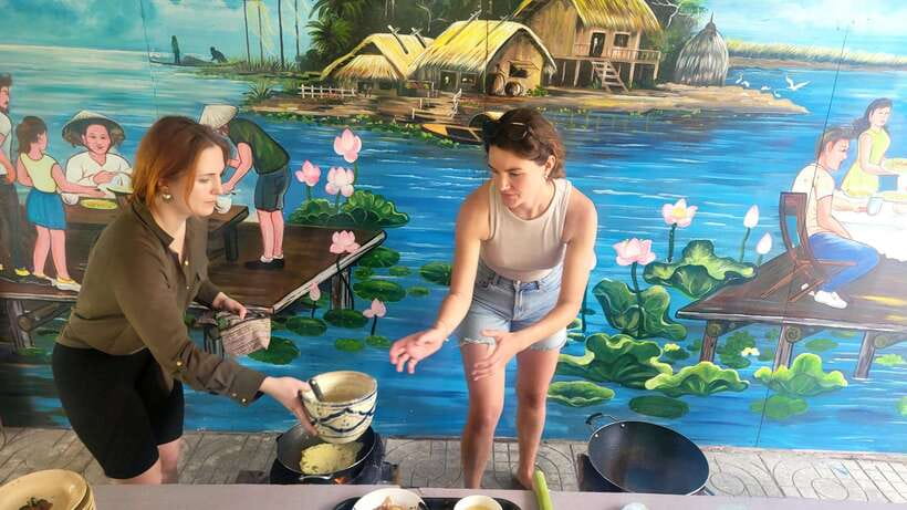 Ho Chi Minh City: 2-Day Bike & Kayak Mekong Delta Tour - Sunrise bicycles, market coffee, and village breakfast