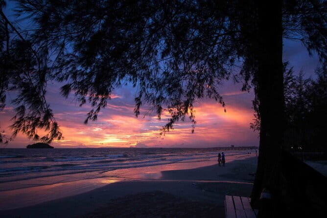 Intercity Transfer (Siem Reap to Sihanoukville) - What the ride is like over eight hours