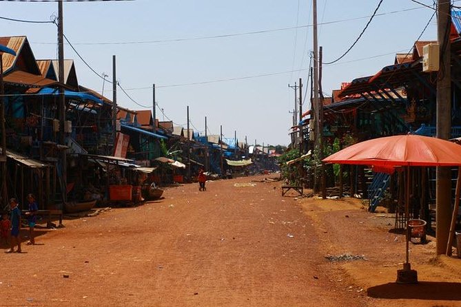 Kampong Phluk Floating Village & Sunset Lake Canoe Tour - The drive from Siem Reap to the lake
