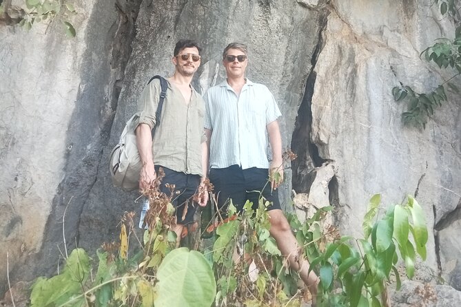 Kampot/Cambodia pepper farm . Cave. lake. Kep Crab market & more. - One day from Kampot to Kep by tuk-tuk