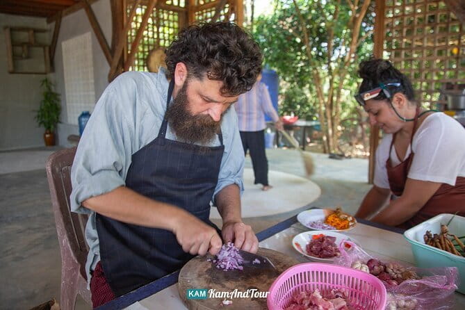 Kampot Cooking Class by Eco Lotus Kampot - The communal meal around noon