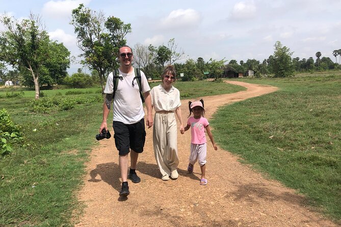 Kampot Countryside Tour - Pepper Farm, Salt Lake, Caves, and more - Pepper farms and the taste of Kampot