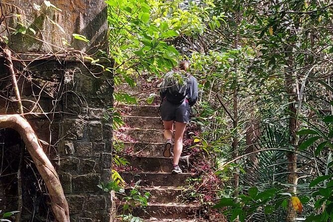 Kampot Day Tour "Bokor National Park" - Wat Sampov Pram and the hilltop setting