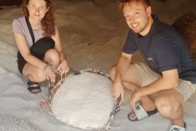 KAMPOT- Pepper farm ..salt fields.Kep/Crab market & more........ - Phnom Chhngok Cave Temple, a shrine below ground