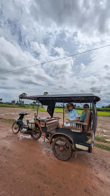 Kampot Pepper & Kep/Crab Market Tours: Salt, Secret lake - Khmer villages, rice fields, and a slower road