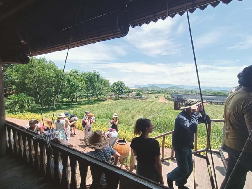 Kampot-Phnom Penh include Pepper farm Tour, Salt field, Lake - What the tasting adds to the visit