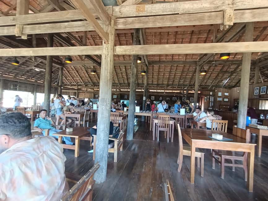 Kampot-Phnom Penh include Pepper farm Tour, Salt field, Lake - Price, timing, and who gets the best value