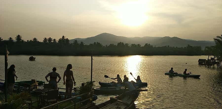 Kampot's Countryside & Kayak Tour, Pepper Farm include Lunch - A cave, bats, and a sixth-century Hindu temple