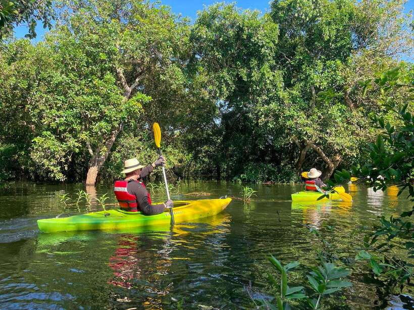 Kayaking & Floating Village in Siem Reap - A practical pause at the floating kayak station
