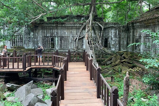 Kbal Spean, Banteay Srei, Beng Melea & Rolous temples Tour - Beng Mealea, the day’s great ruin