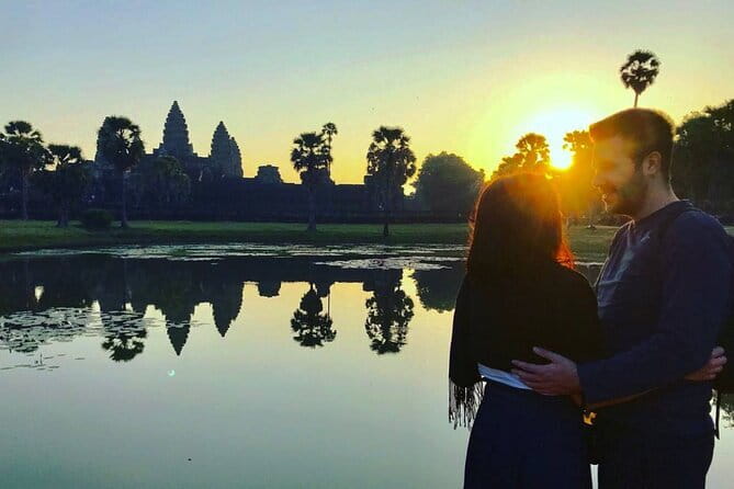 Kbal Spean, Banteay Srei, Beng Melea & Rolous temples Tour - Roluos and the first Khmer temples