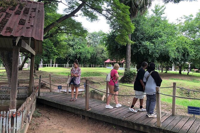 Killing field and Toul Sleng genocide museum Tour - Practical ways to prepare