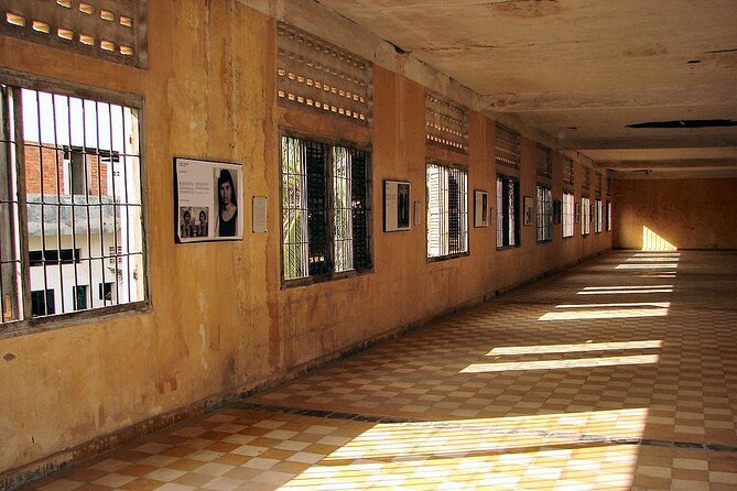 Killing Fields & Toul Sleng Genocide Museum Tickets With Tuk Tuk - Who should choose this experience